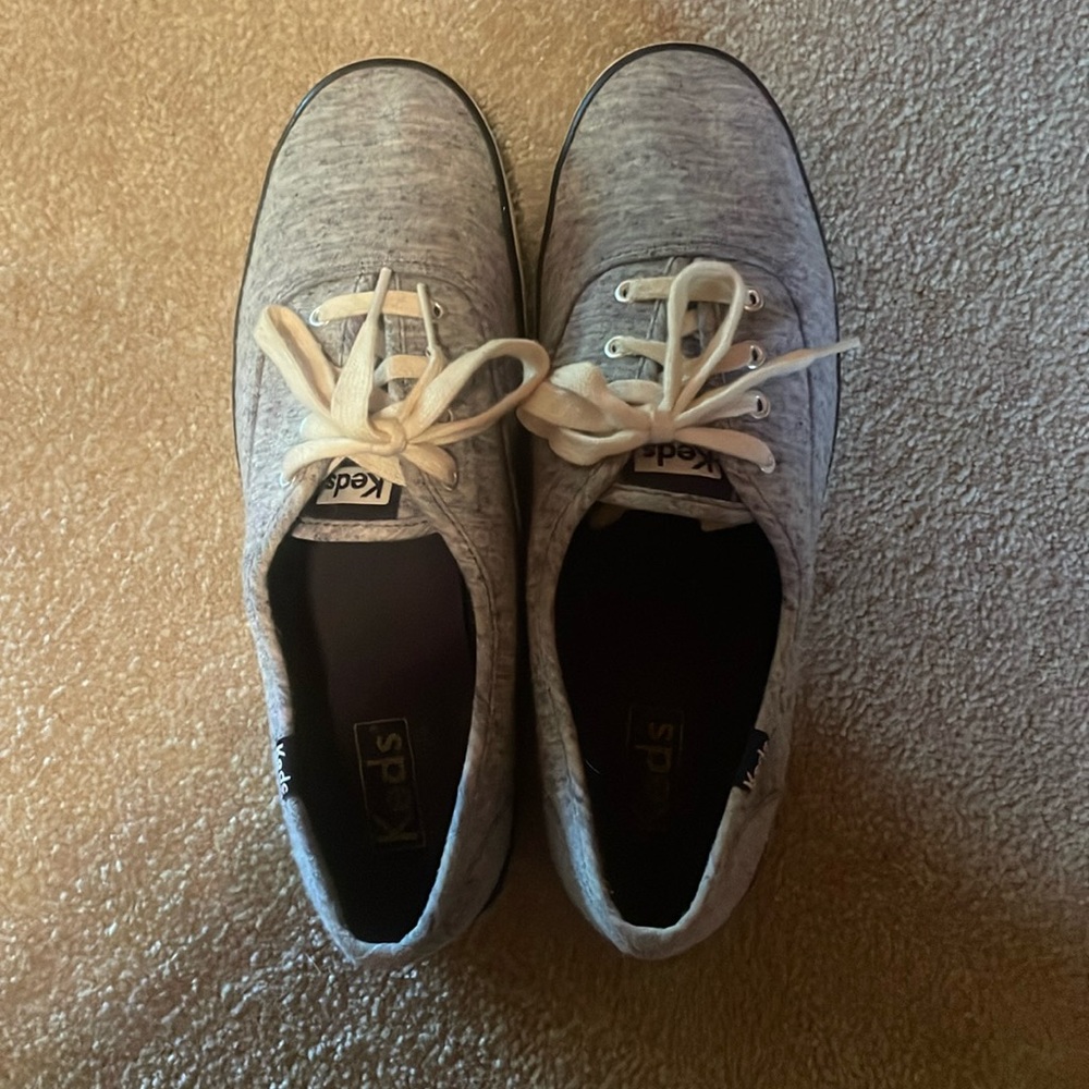 Keds women’s size 8.5 light blue and white